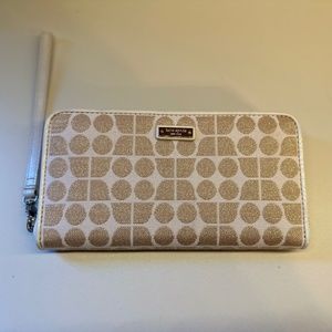 Kate Spade wristlet purse, clutch, gold on cream